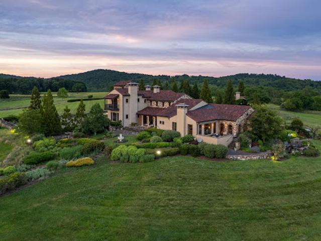 Detached House for sale in Virginia