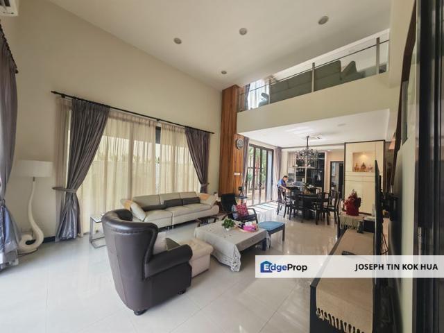 House for sale in Country Heights Damansara, Kuala Lumpur