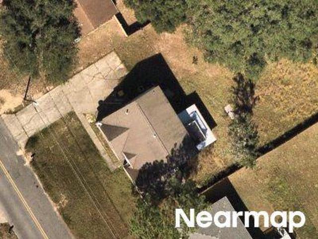 House for sale in Crestview