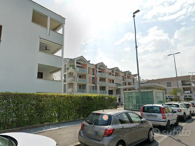 Appartamento in affitto a Villafranca di Verona, Verona