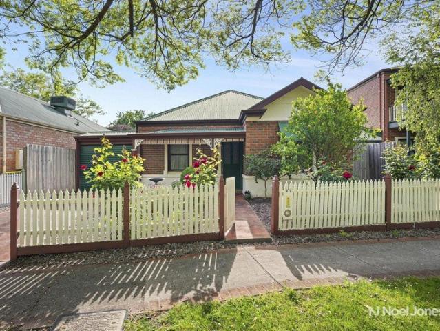 House for sale in Chirnside Village, Melbourne