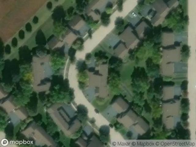 House for sale in Mchenry, Illinois