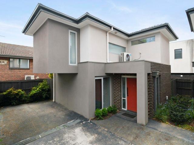 Apartment for sale in Templestowe, Melbourne