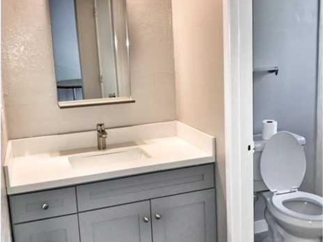 Apartment for rent in Belmont, San Mateo County
