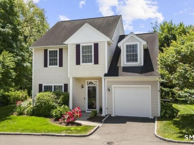 Condo for sale in Wilton, Connecticut