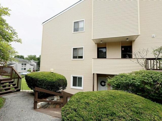 Condo for sale in Brewster