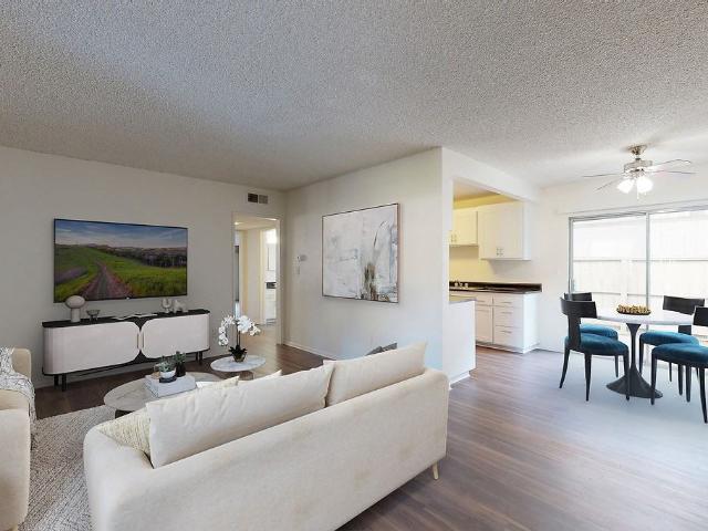 Apartment for rent in La Habra, California