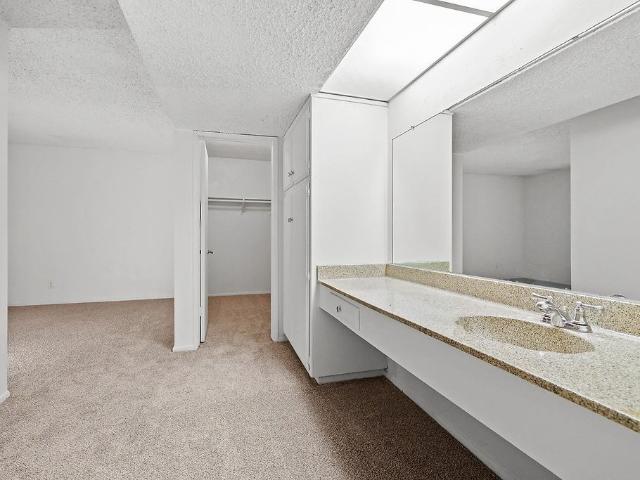 Apartment for rent in La Habra, California