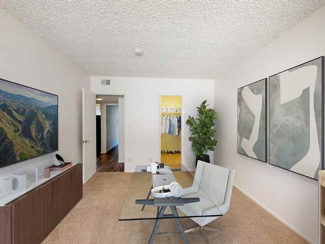 Apartment for rent in La Habra, California
