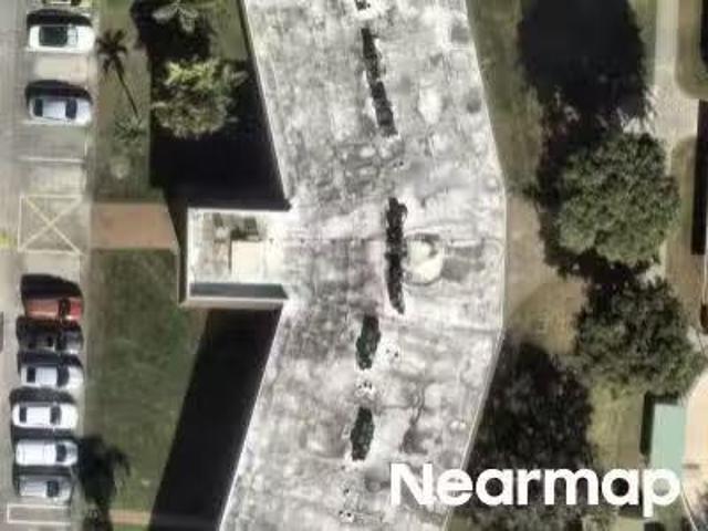 House for sale in Lake Worth