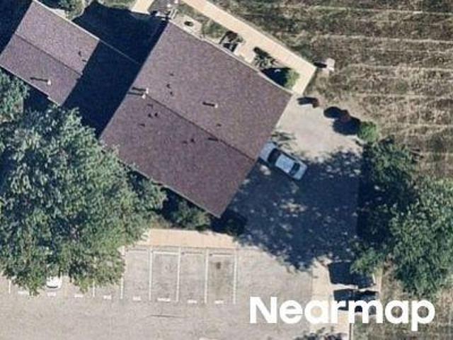 House for sale in Sutton Farms, Brownstown Charter Township