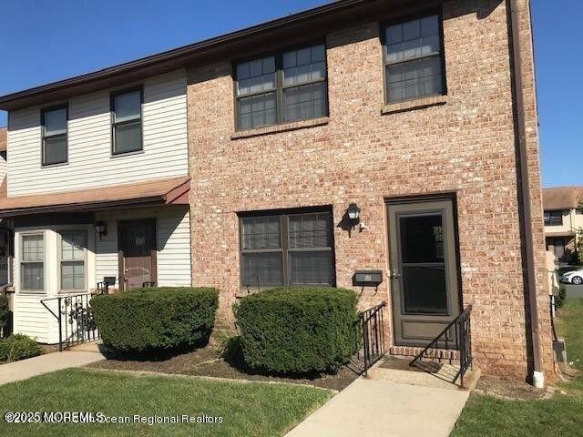 House for sale in Hazlet
