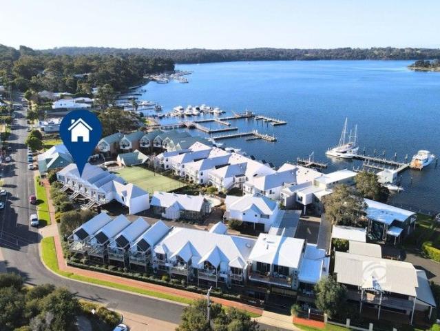 Apartment for sale in Metung, Victoria