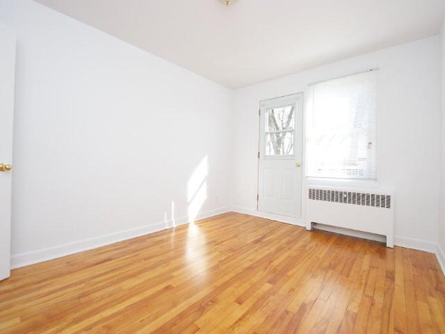 Apartment for rent in Mulhurst Bay, Ontario
