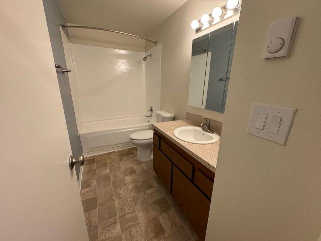 Apartment for rent in Ardenwald, Milwaukie