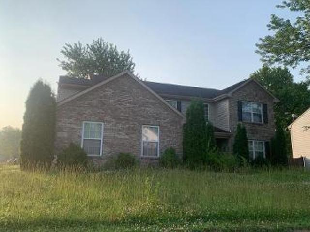 House for sale in Avon, Indiana