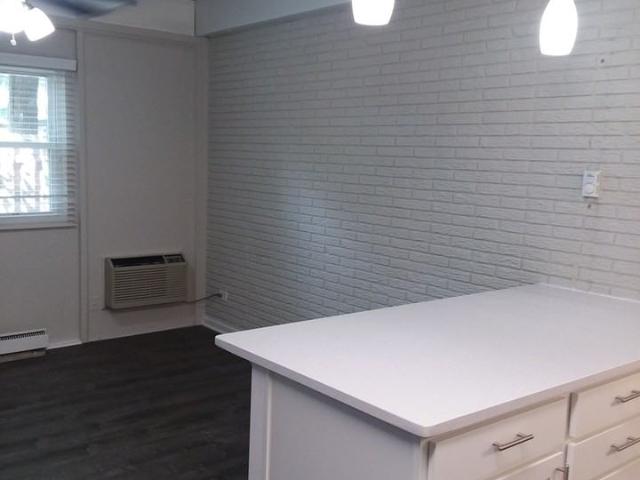Apartment for rent in Hoffman Estates, Illinois