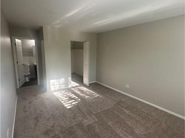 Apartment for rent in Hoffman Estates, Illinois