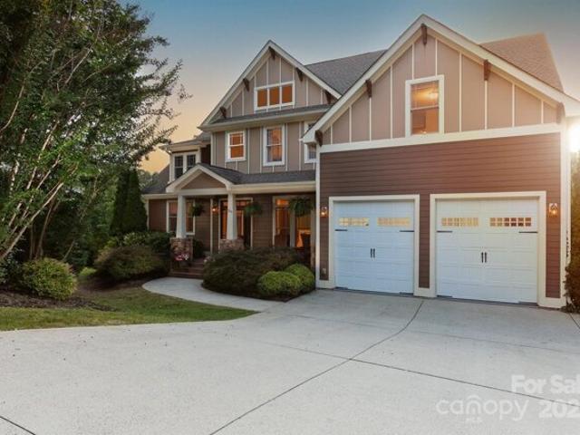 House for sale in Asheville