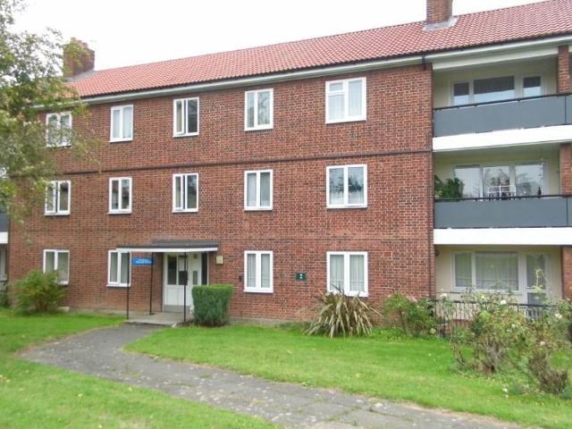House for rent in Edmonton, Greater London