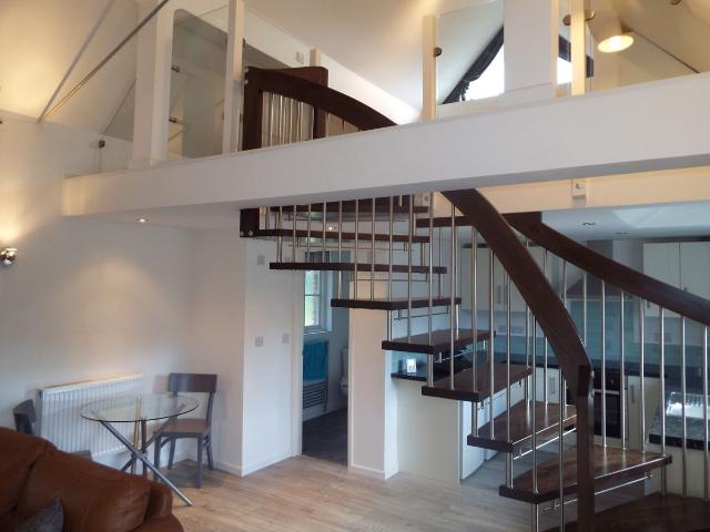Apartment for rent in Clifton, Haddon