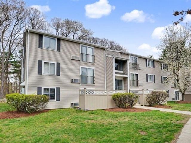 Condo for sale in Natick, Massachusetts