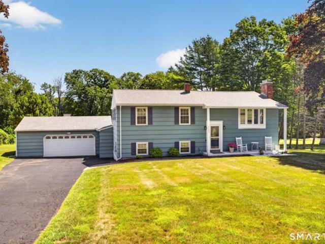 House for sale in North Branford, Connecticut