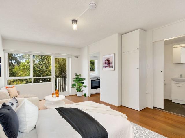 Apartment for rent in Potts Hill, New South Wales