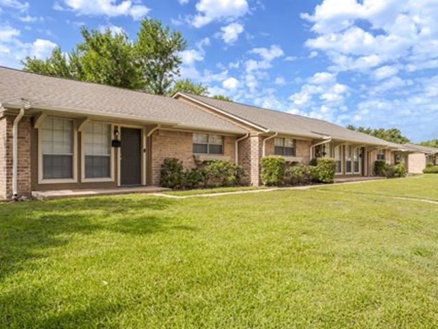 Apartment for rent in Deer Park