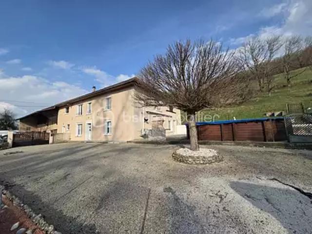 Maison vente à La Tour-du-Pin, Paladru