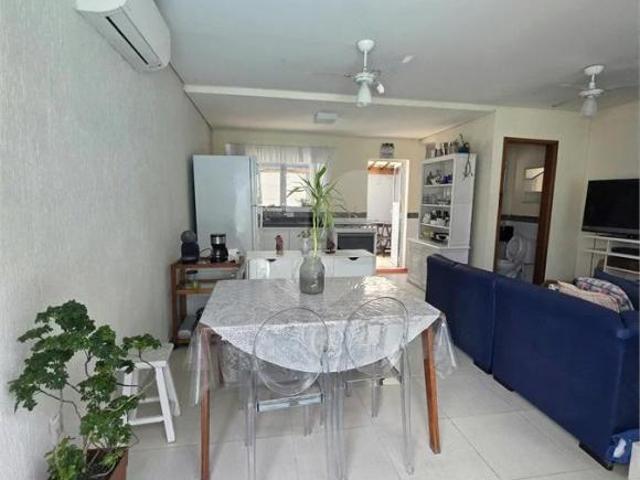 Casa venda em Balneário Mogiano, Bertioga