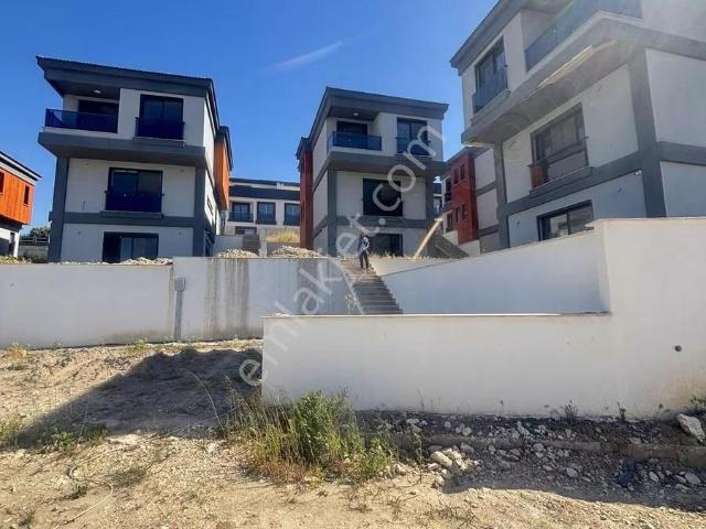 Menemen, İzmir içerisinde satılık Villa