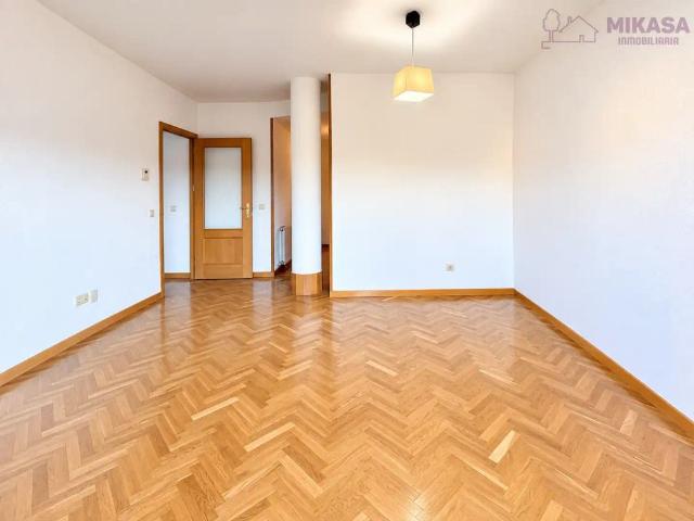 Apartamento en alquiler en Sanabria, Villanueva del Pardillo