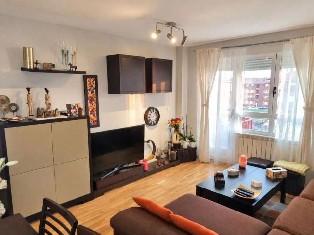 Apartamento en alquiler en Villaobispo de las Regueras, Villaquilambre