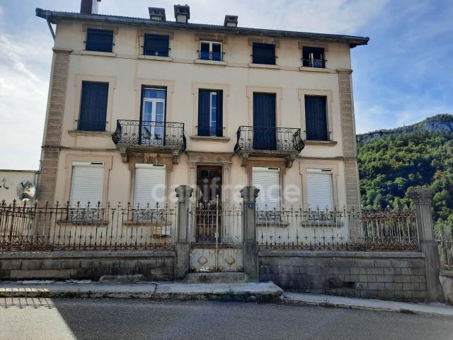 Appartement vente à Saint-Claude, Villard-saint-sauveur