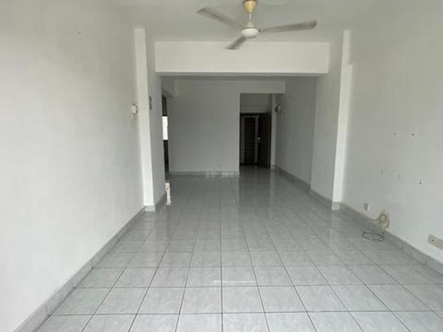 Condominium for sale in Petaling, Damansara Damai