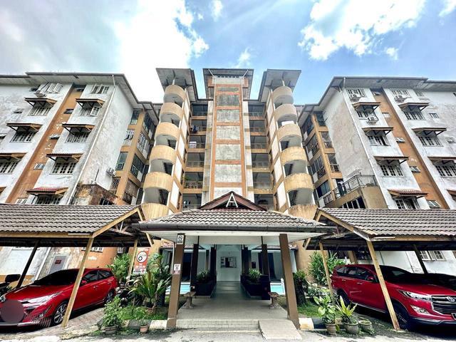 Apartment for sale in Country Heights Damansara, Kuala Lumpur
