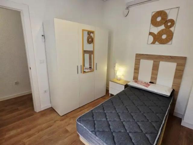 Apartamento en alquiler en Villarrobledo, Albacete