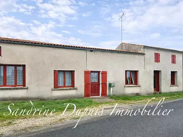 Maison vente à Saintes, Villars-en-pons