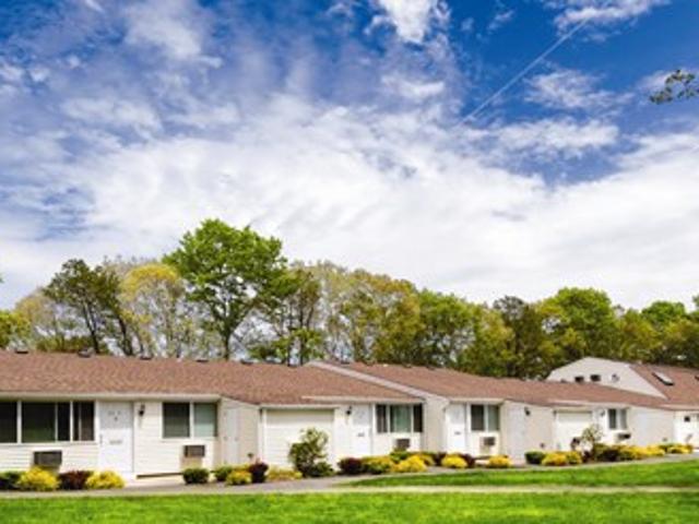 Apartment for rent in Manorville