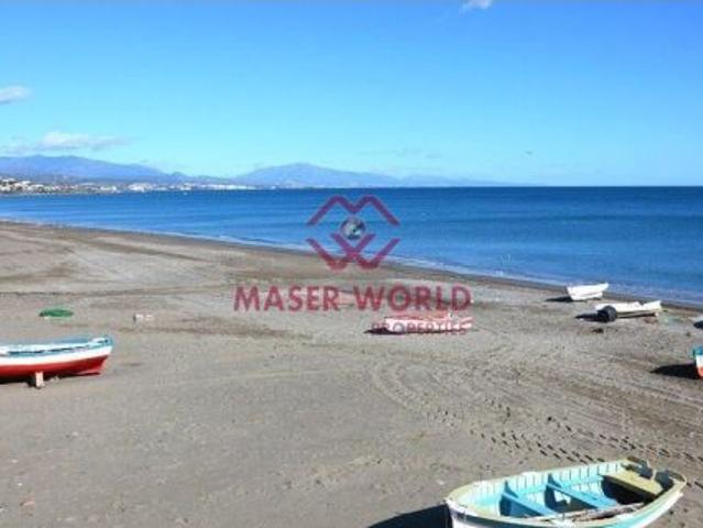 Casa en venta en Castillo de la Duquesa, Costa del Sol Occidental