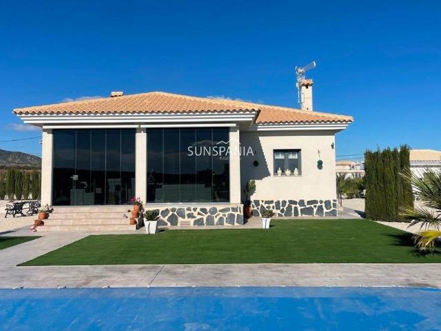 Casa en venta en El Pinós, Cañada del Trigo