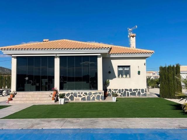 Casa en venta en El Pinós, Cañada del Trigo