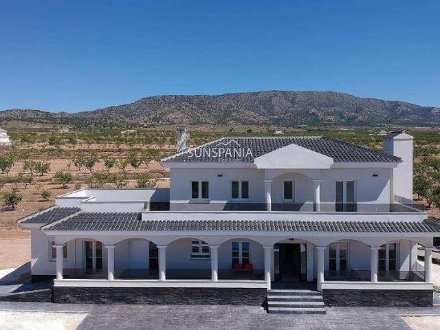Casa en venta en El Pinós, Cañada del Trigo