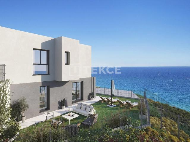 Casa en venta en Lagos, La Axarquía