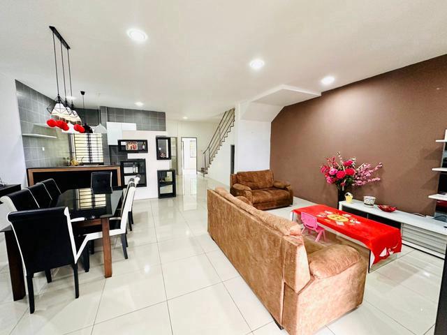 Terraced House for sale in Kuching