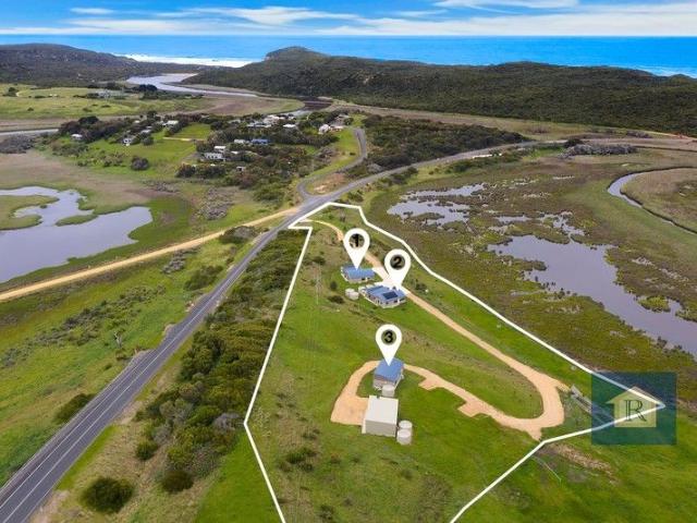 Cottage for sale in Princetown, Victoria