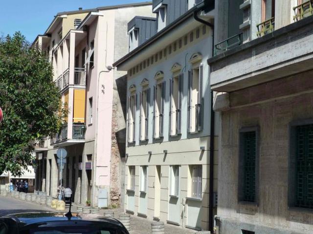 Villa Indipendente in vendita a San Fiorano, Villasanta