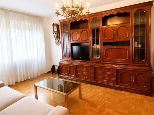 Apartamento en alquiler en Iruñerria, Navarra