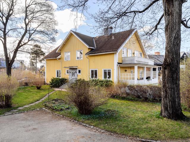 Villa till salu i Stockholm